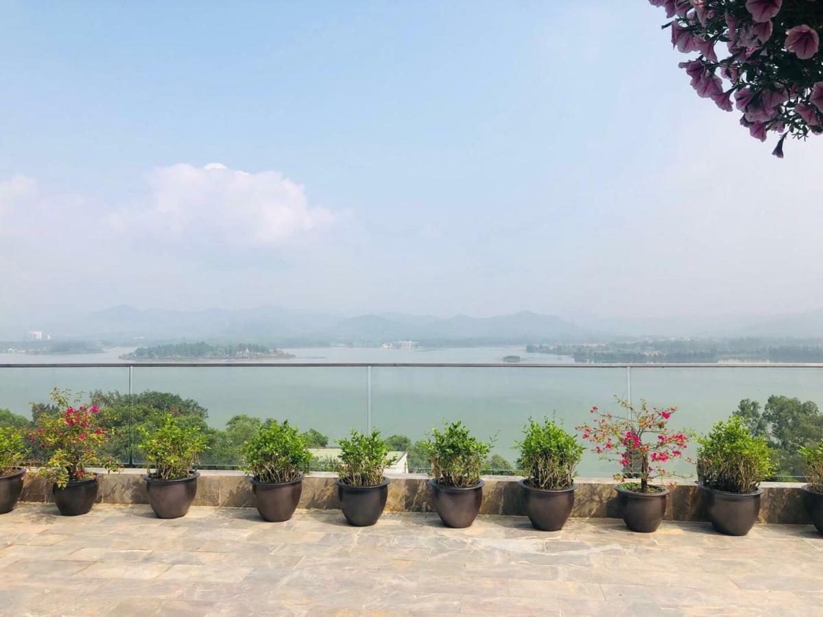 Lakeside Dailai Hotel Phuc Yen Bagian luar foto
